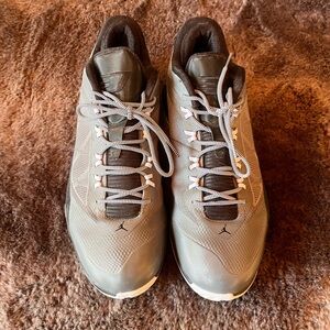 Men’s Jordan’s sneakers